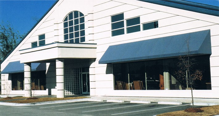 Robbins & Cowan Inc logo