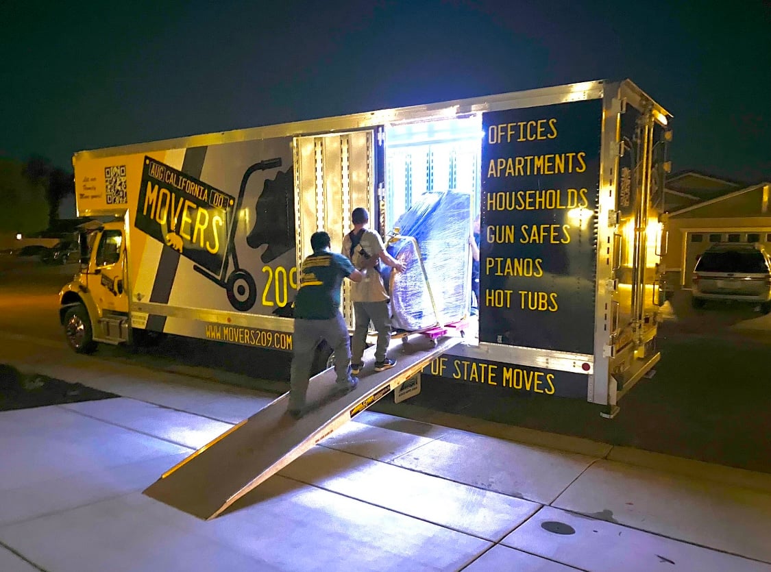 Avatar for California Movers 