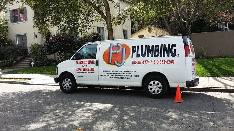 Logo for PJ PLUMBING CO.