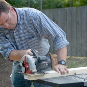 JLO Construction and Home Repairs logo
