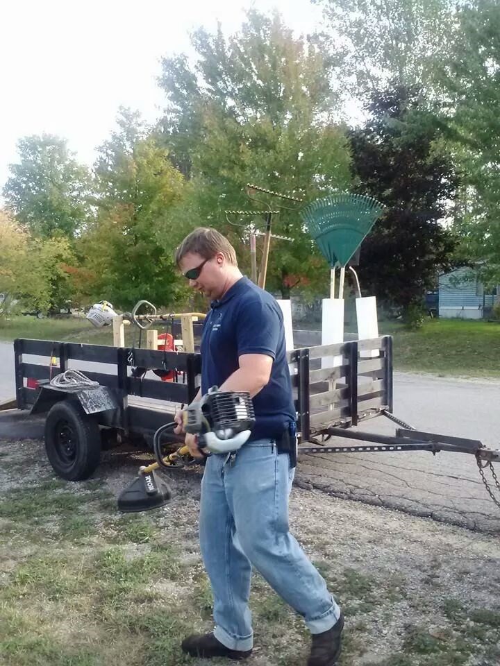 Avatar for Mike's Lawn Services