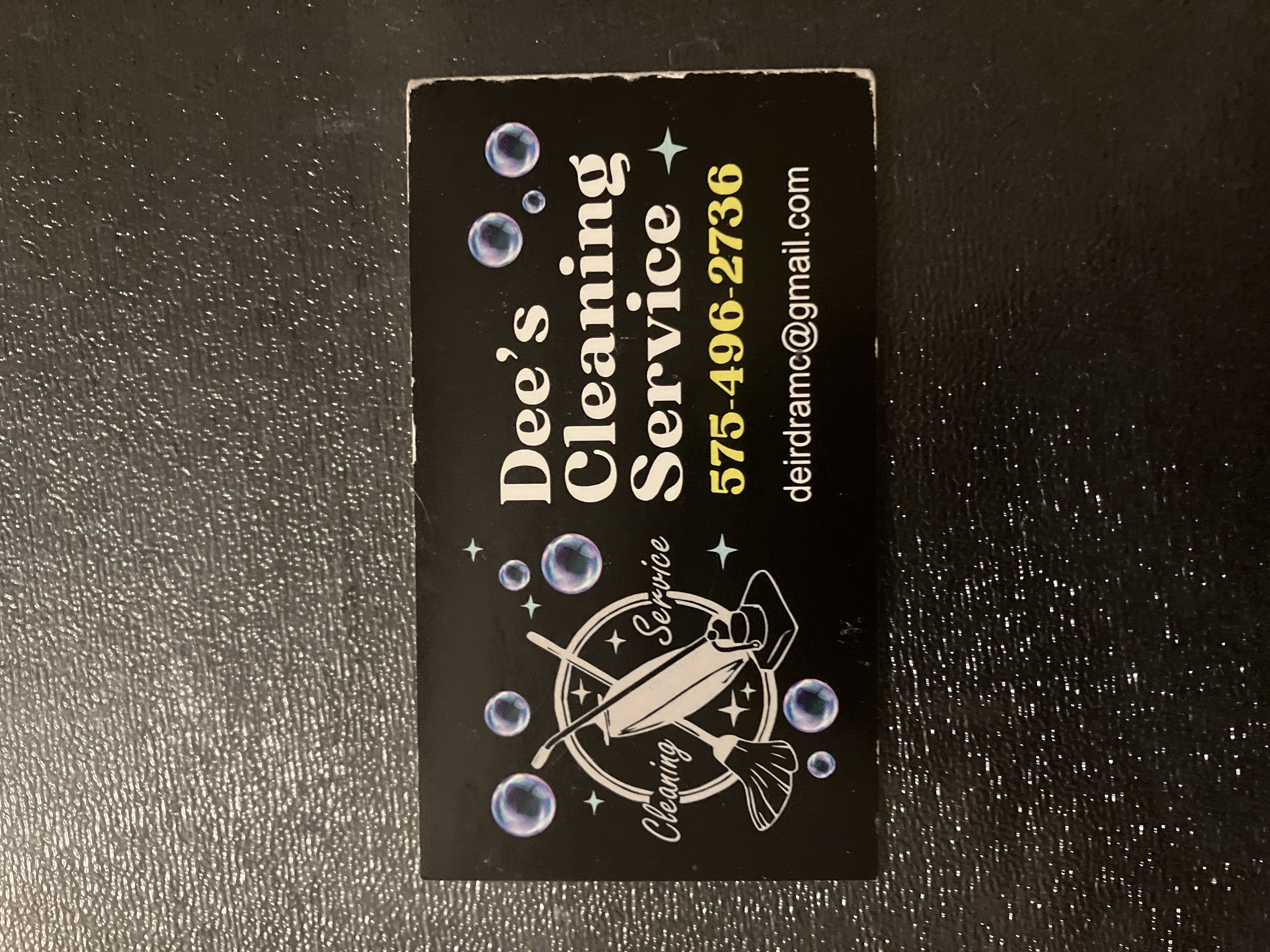 Avatar for Dee's Cleaning Service 