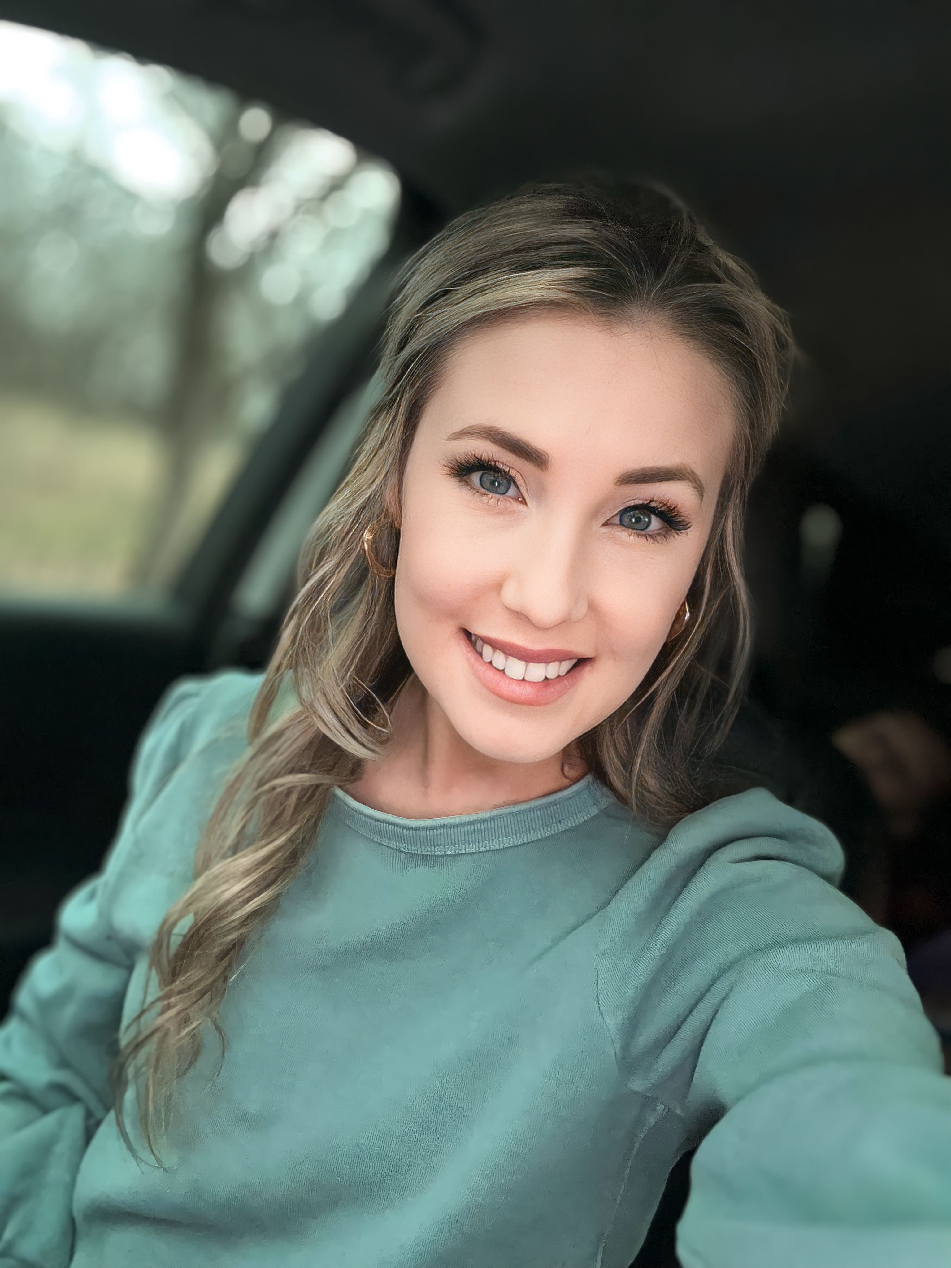 Avatar for Live Intentionally with Ashley Heeter