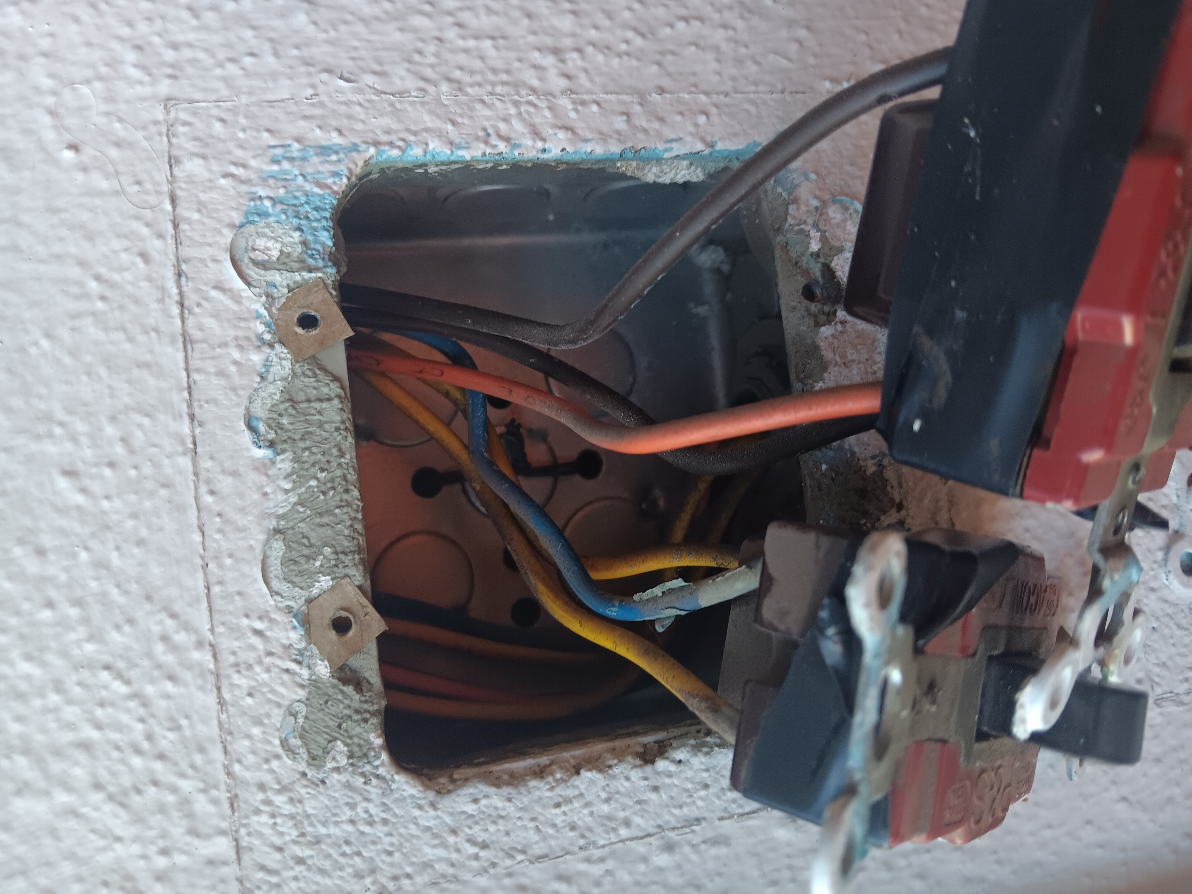 Avatar for Mashie's electrical service