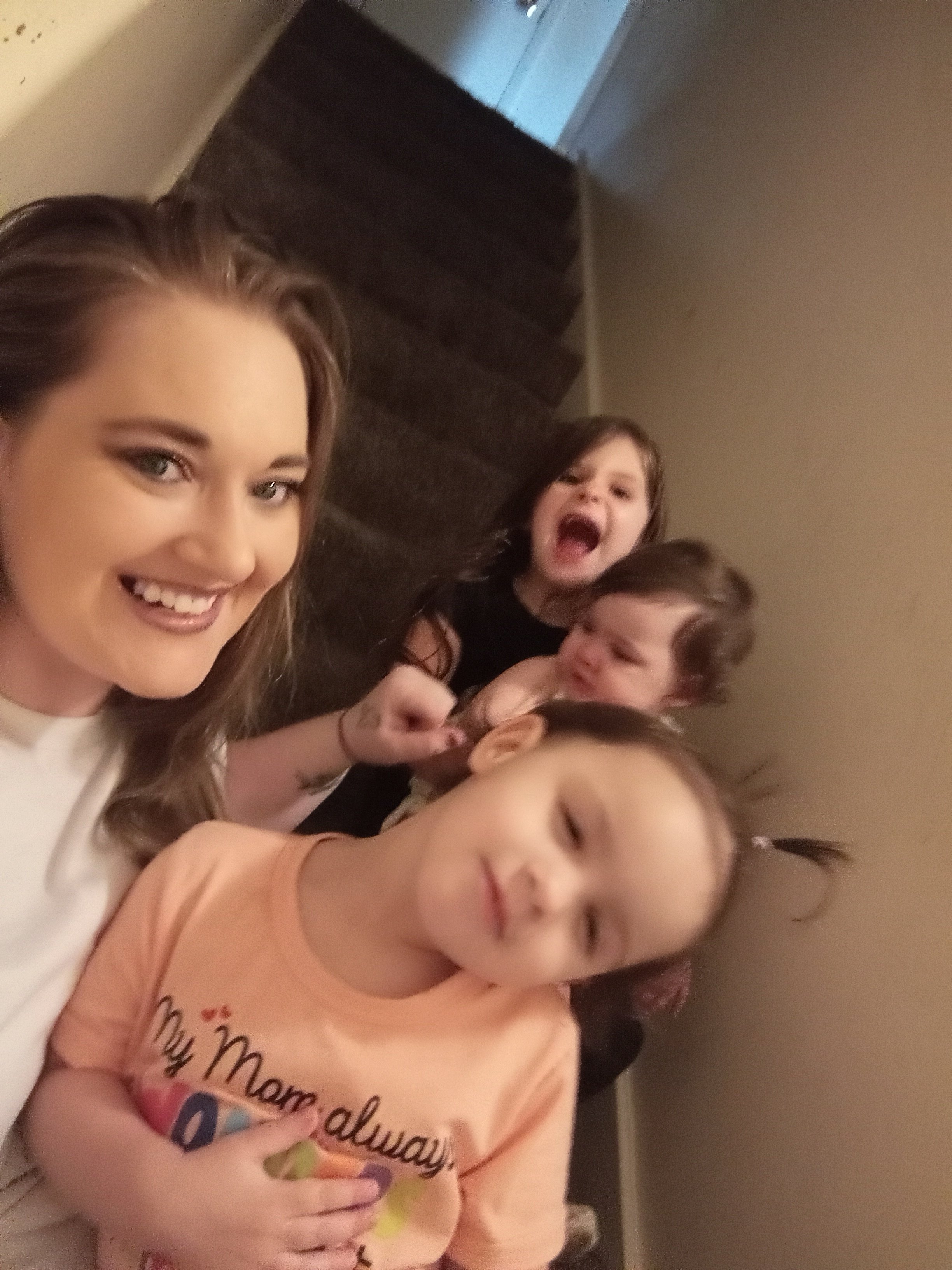 Avatar for Momma With The Broom