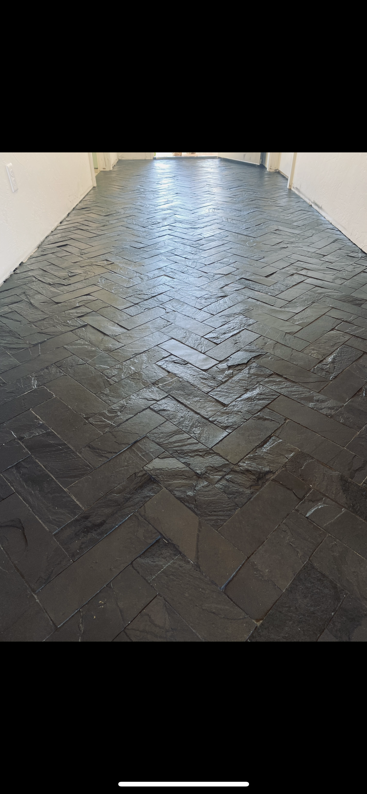 Edgar’s flooring & repair logo