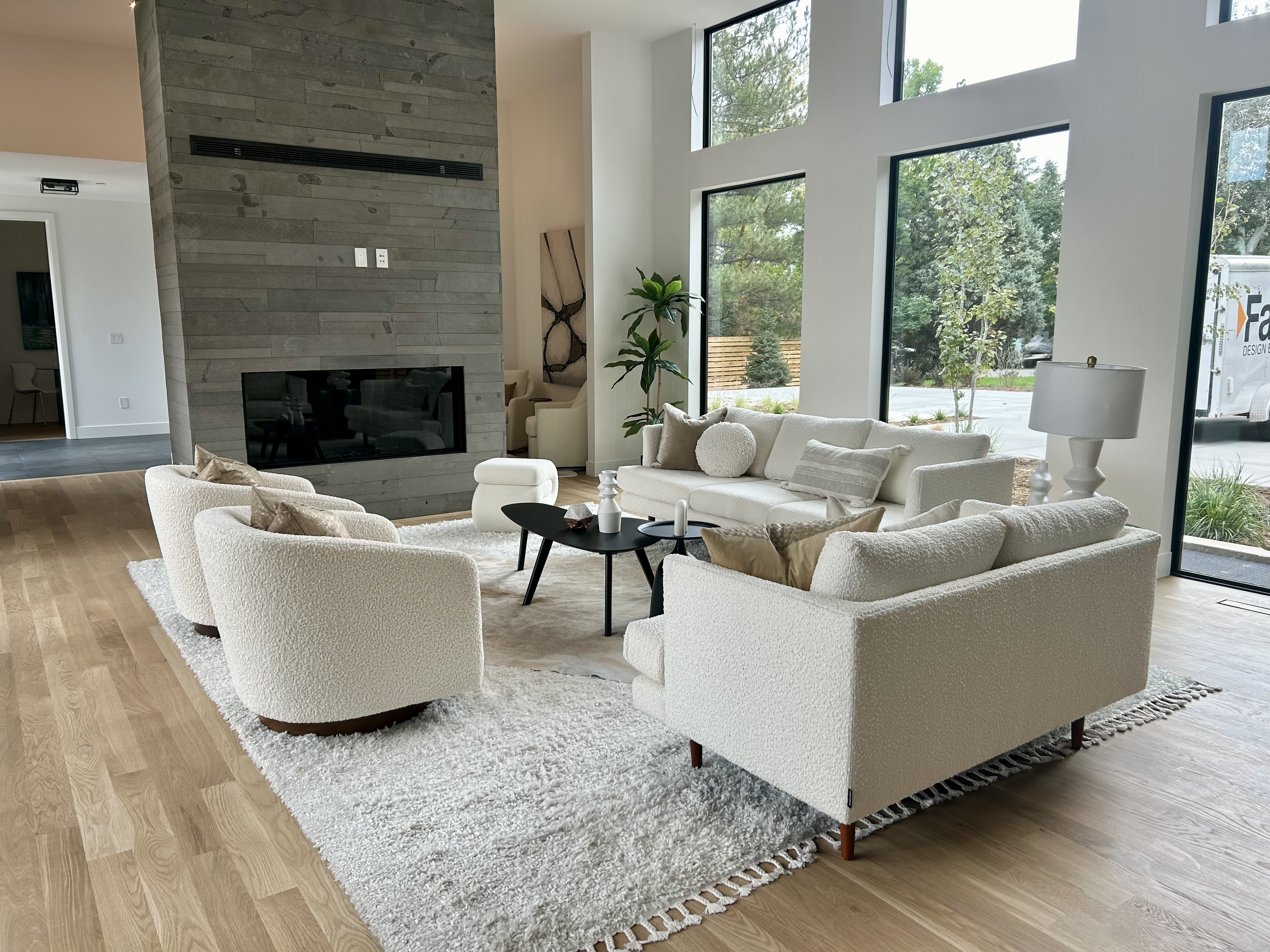 Rocky Mountain Home Staging logo
