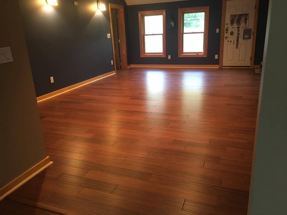 Logo for R & J Flooring LLC