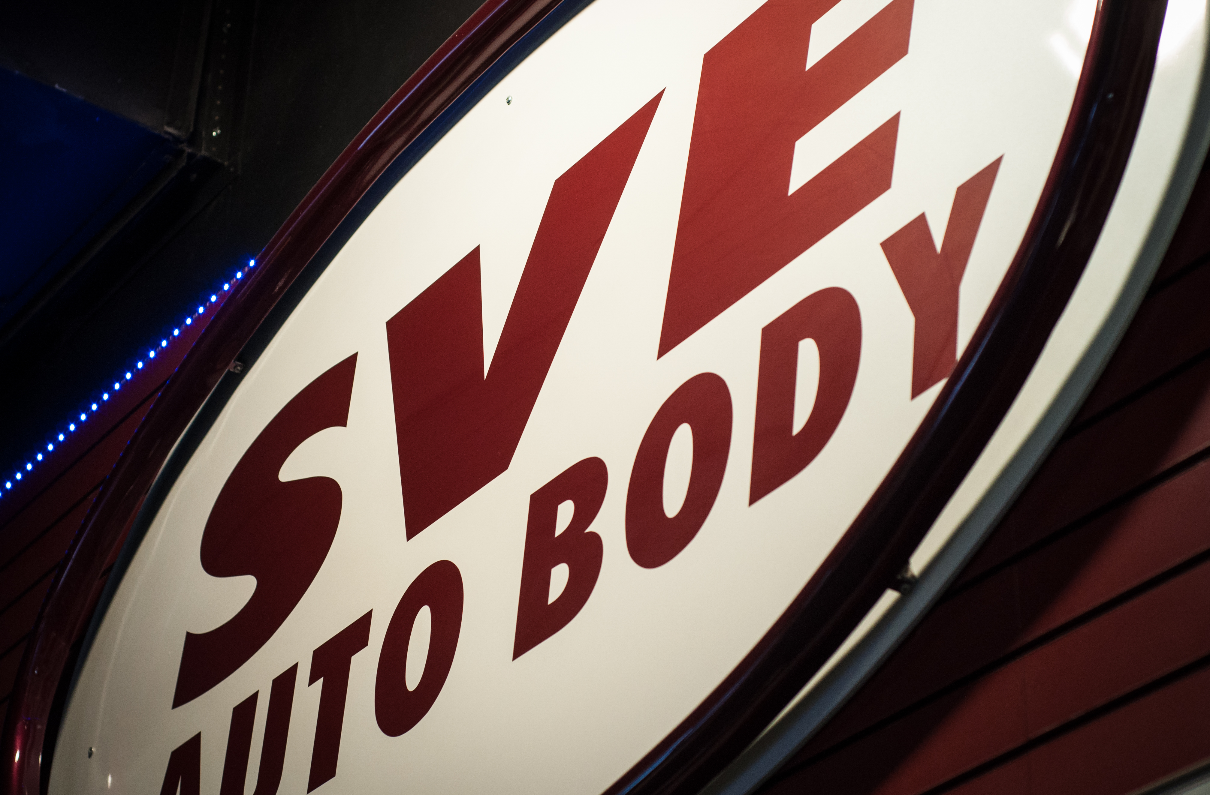 Logo for SVE AUTOBODY