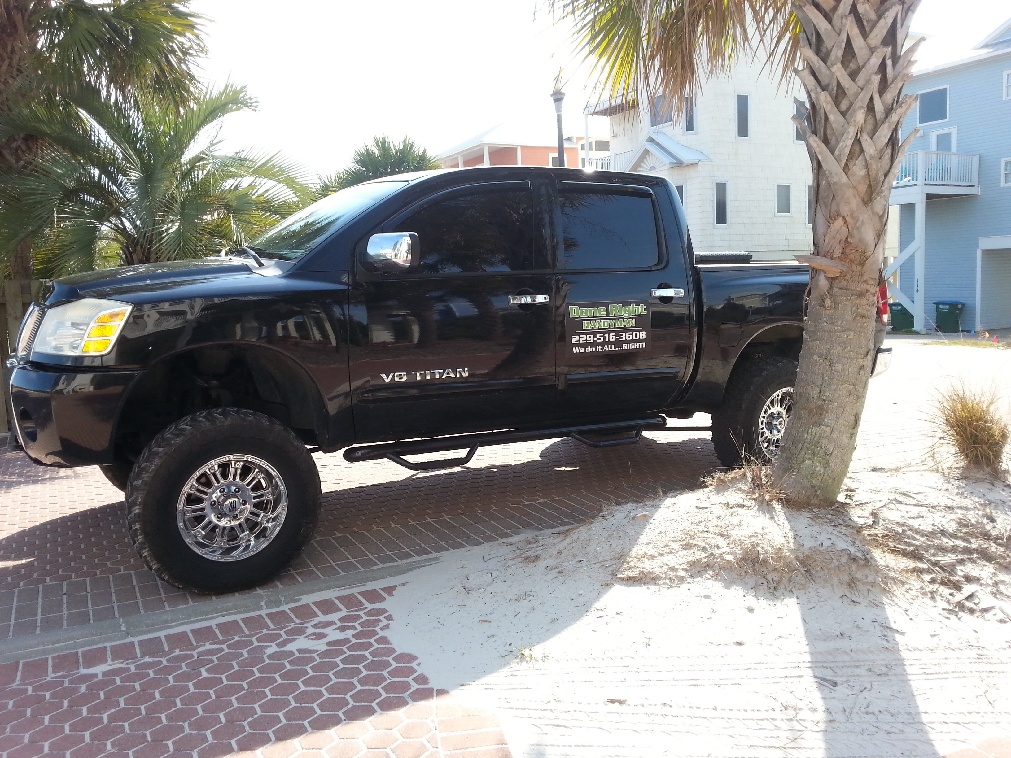 Done Right Construction and Handyman logo