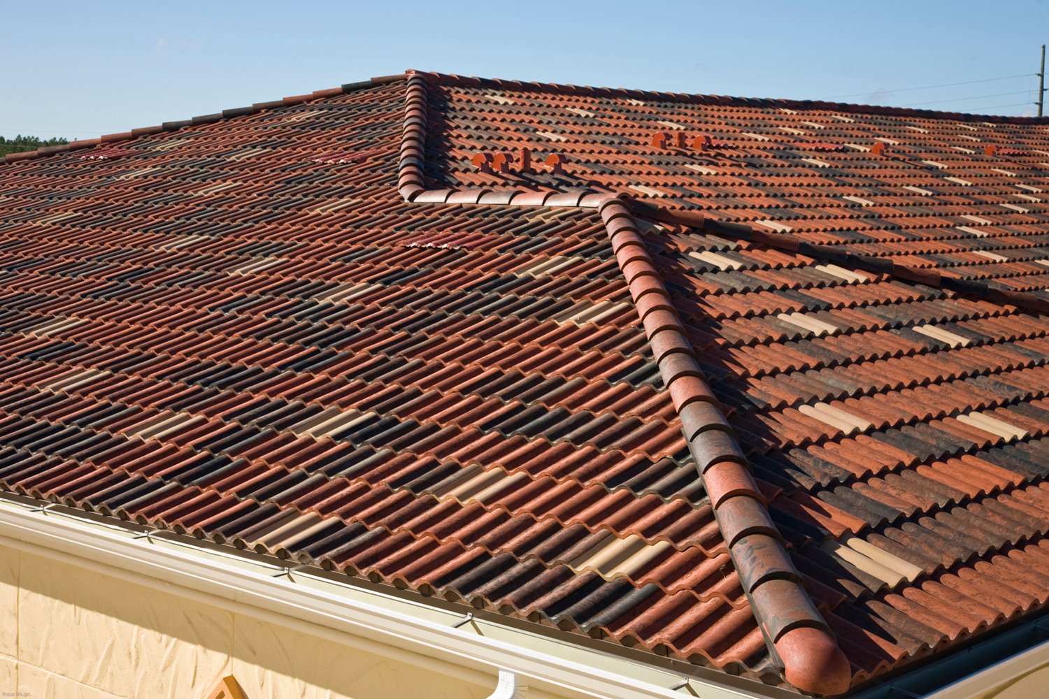 LMC Roofing Miami Inc logo