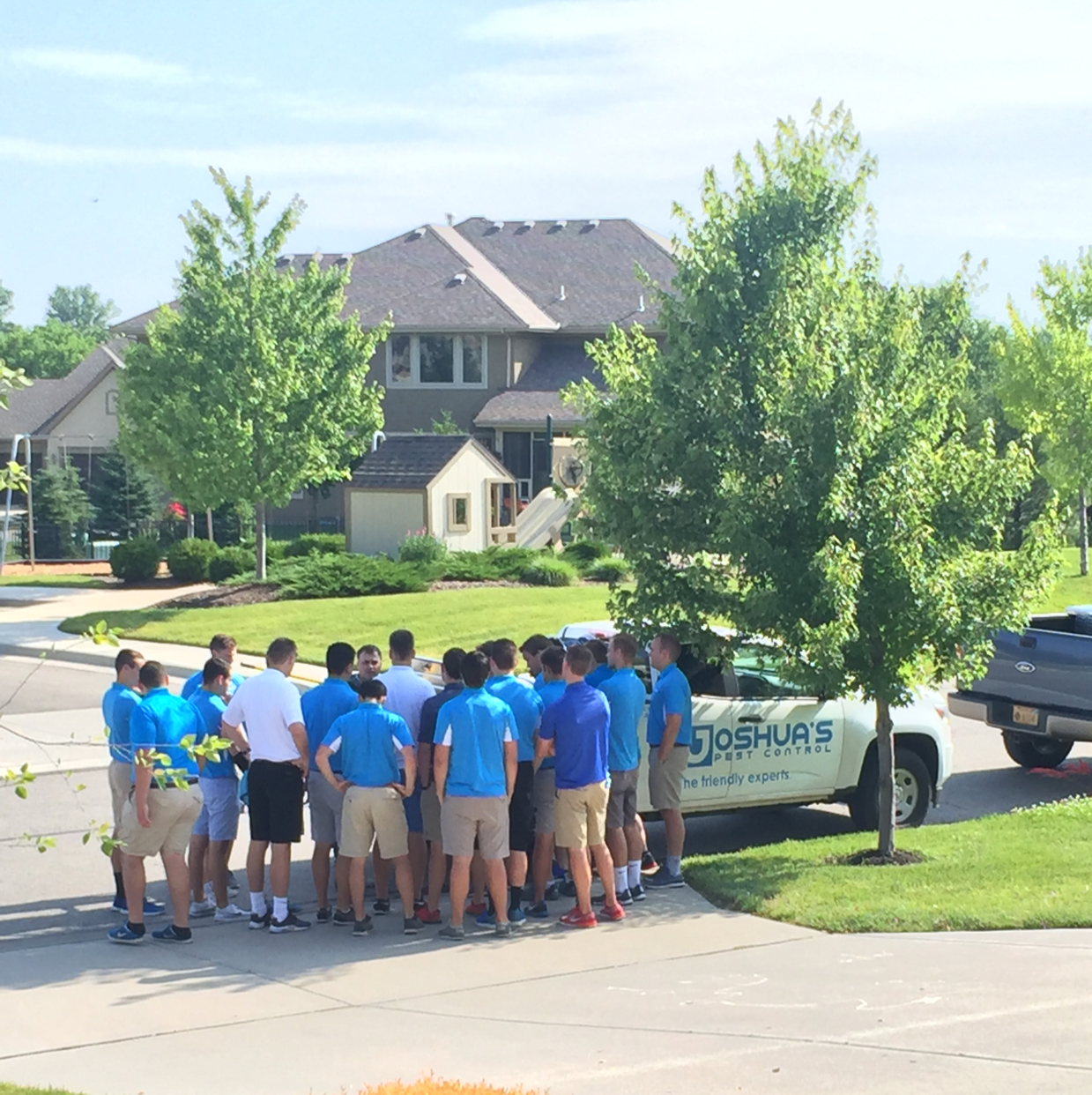 Joshua's Pest Control Reviews Lenexa, KS Angi