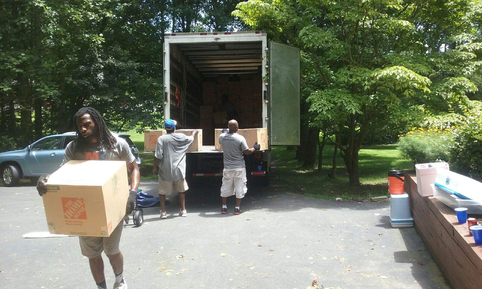 Avatar for Moving with Pride LLC