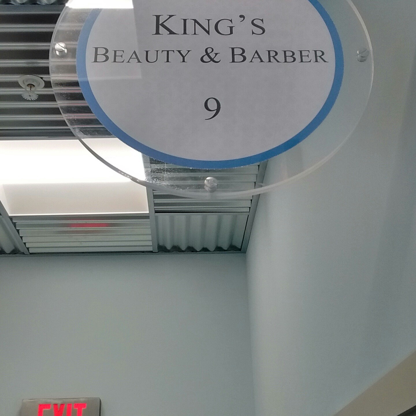 Logo for King's Barber Shop