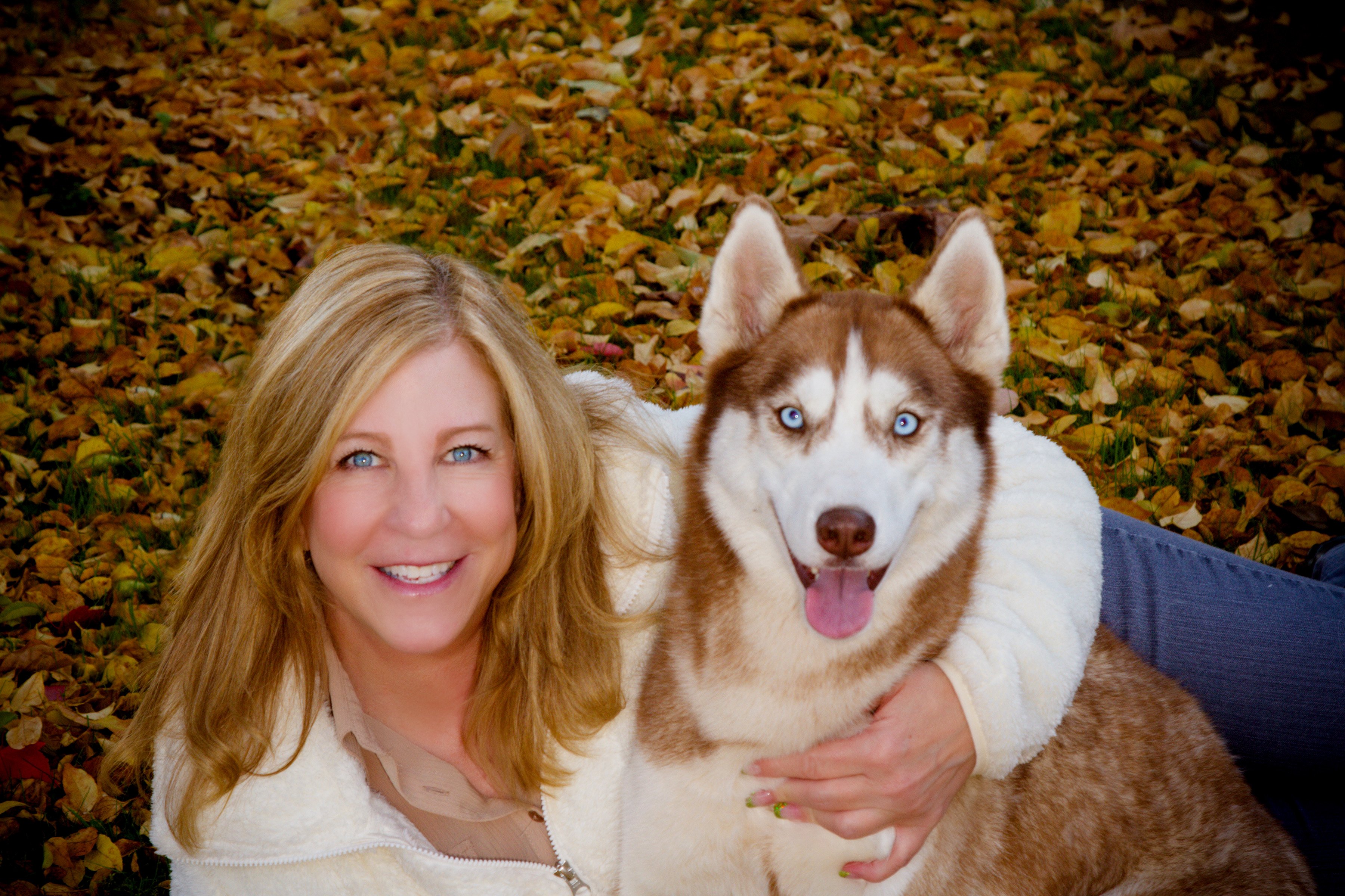 Avatar for Debi Douglass... A HouseSOLD Name