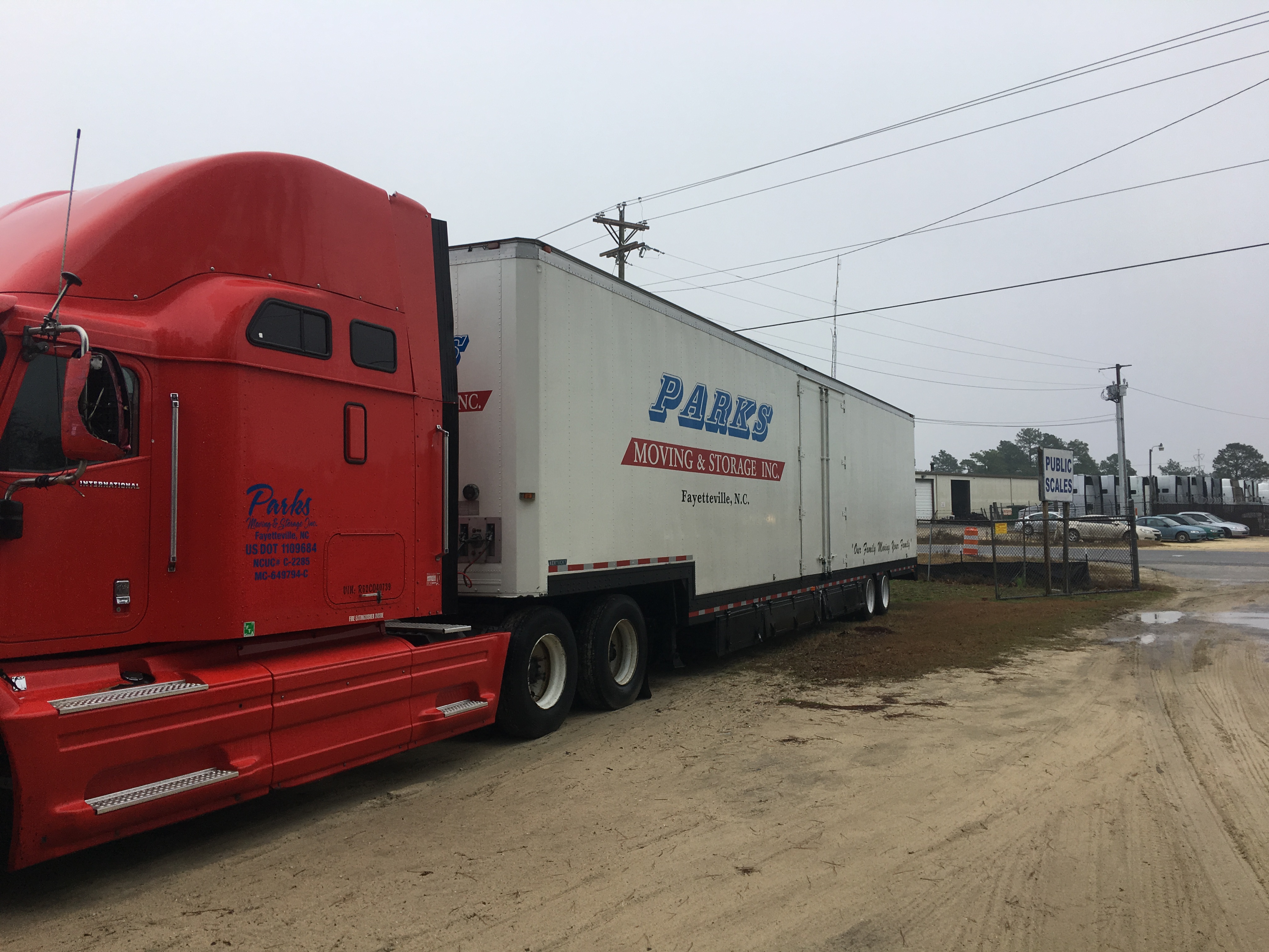 Parks Moving & Storage logo