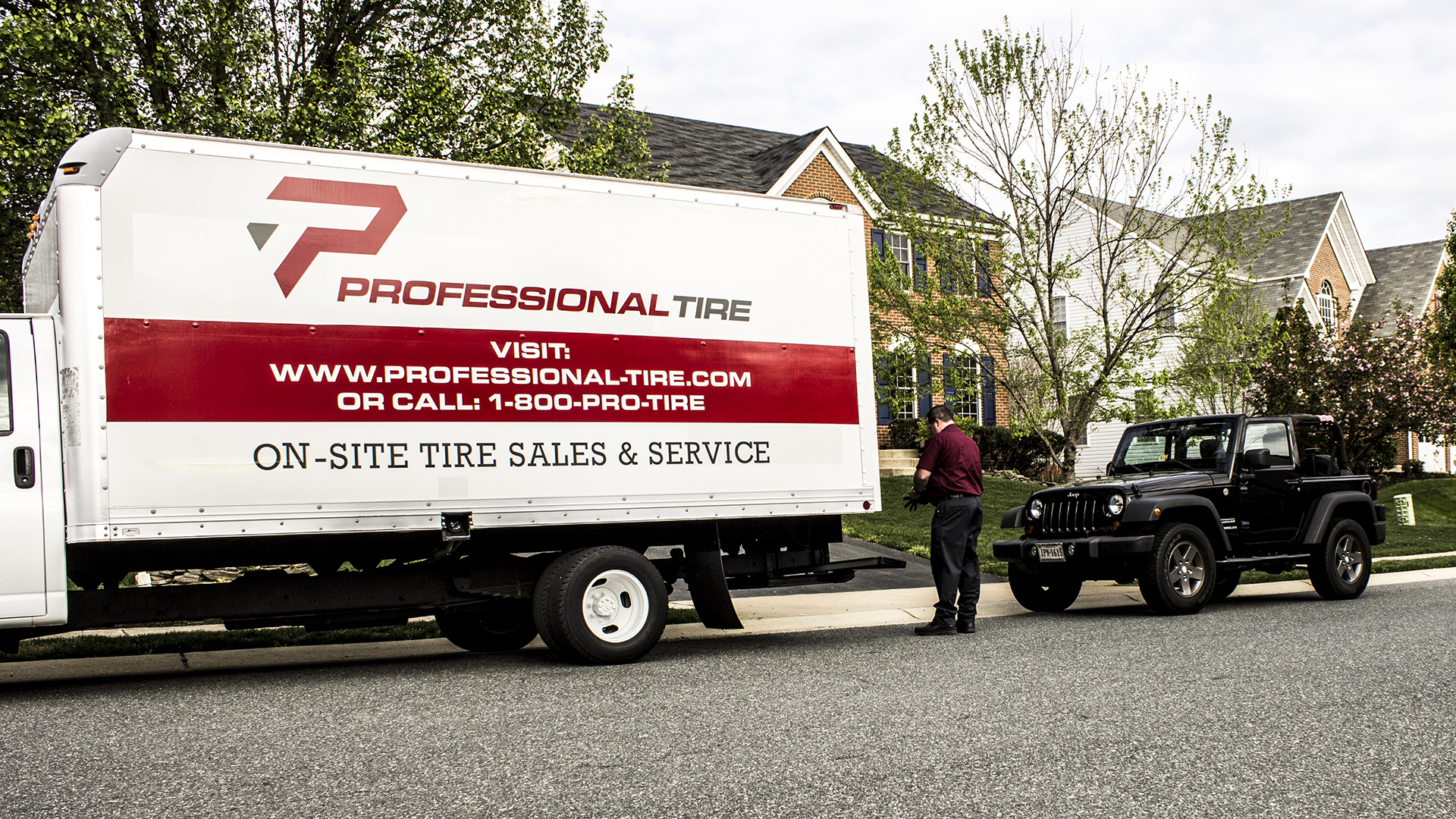 Logo for Professional Tire
