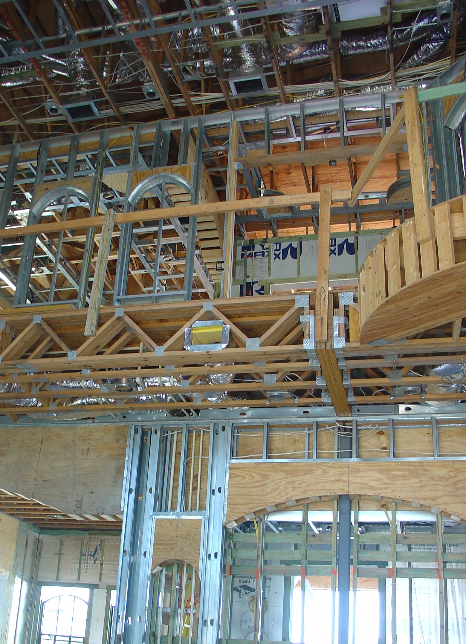 Lexxus Construction, LLC logo