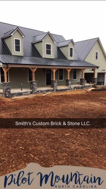 Smith's Custom Brick & Stone, LLC logo