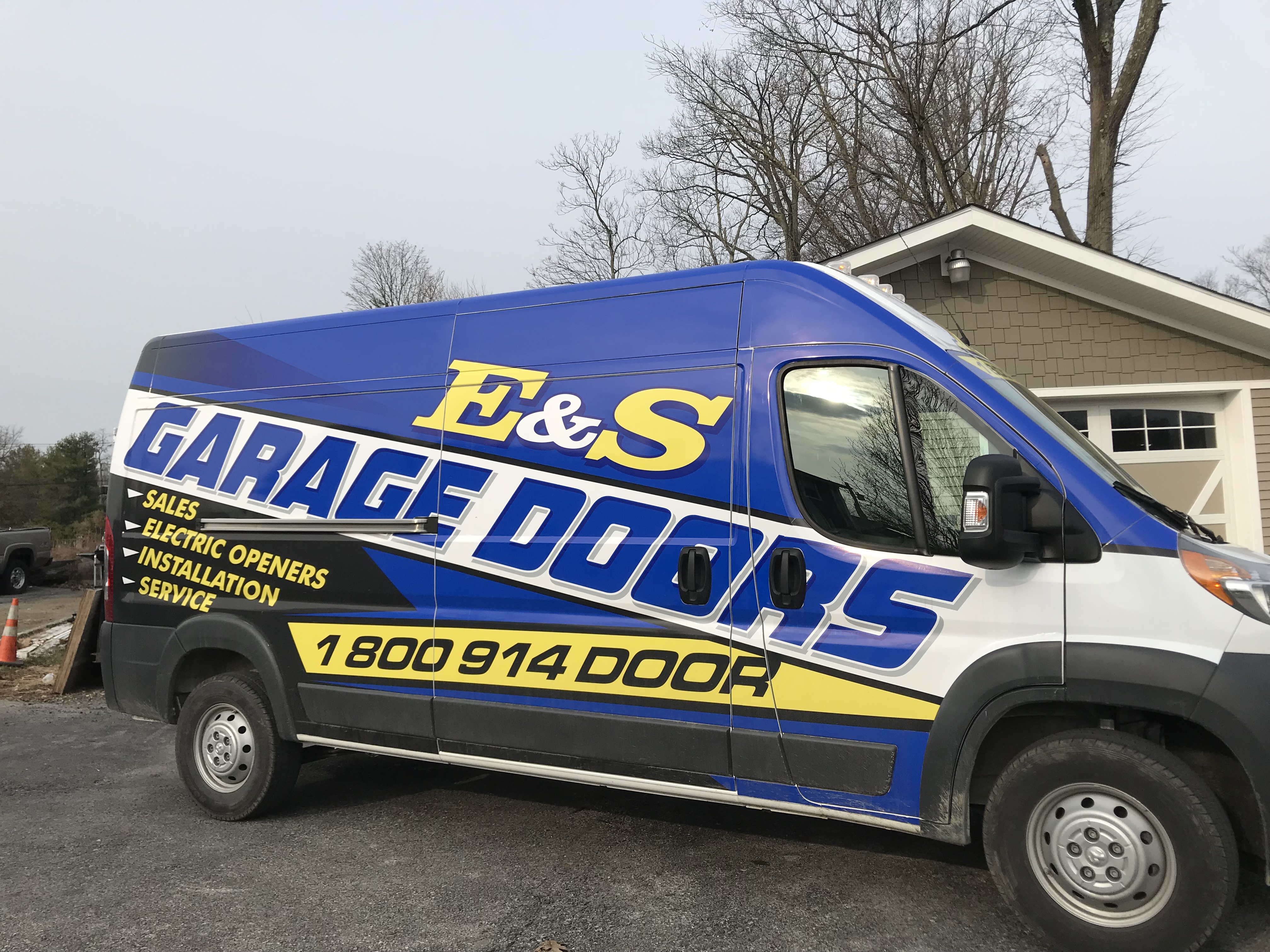 Avatar for E & S Garage Doors