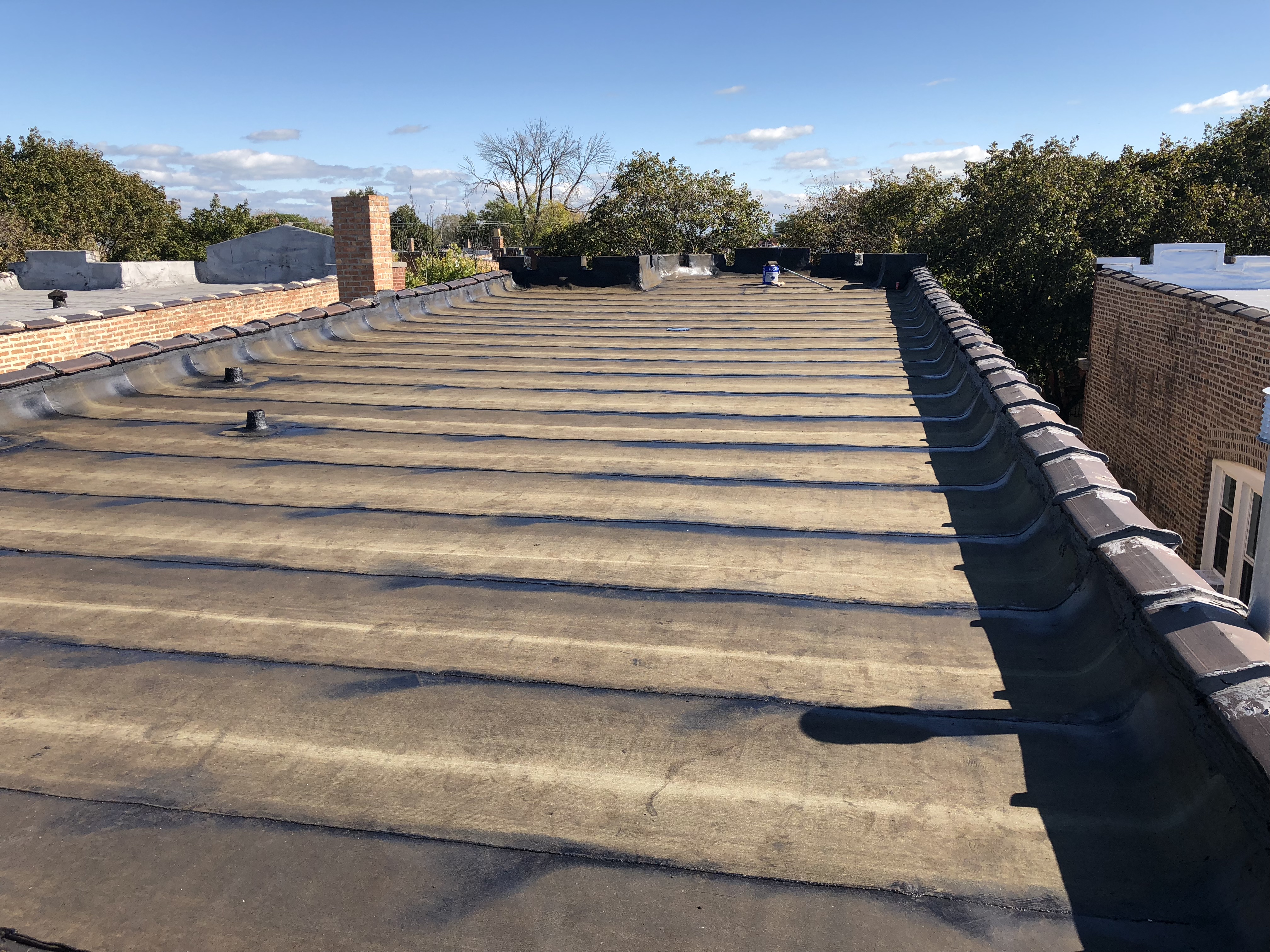 Top roofing and construction services  logo