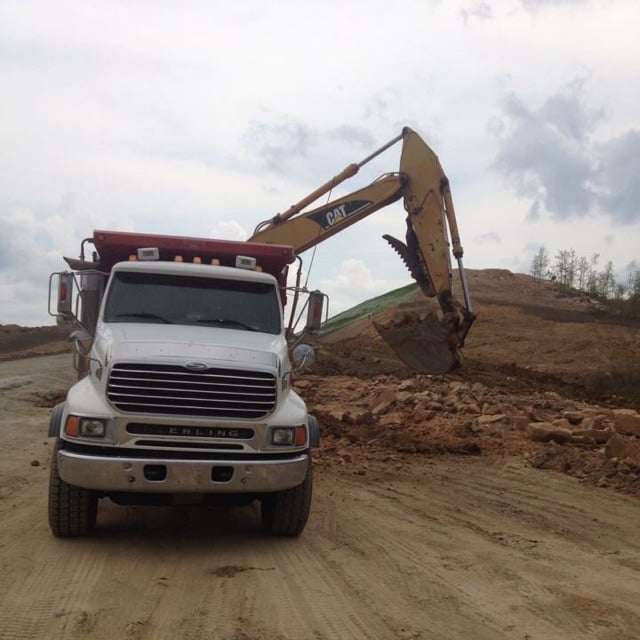 Avatar for Sun Rise Excavating, LLC