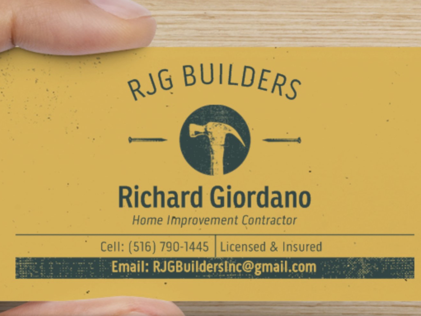 RJG BUILDERS  logo