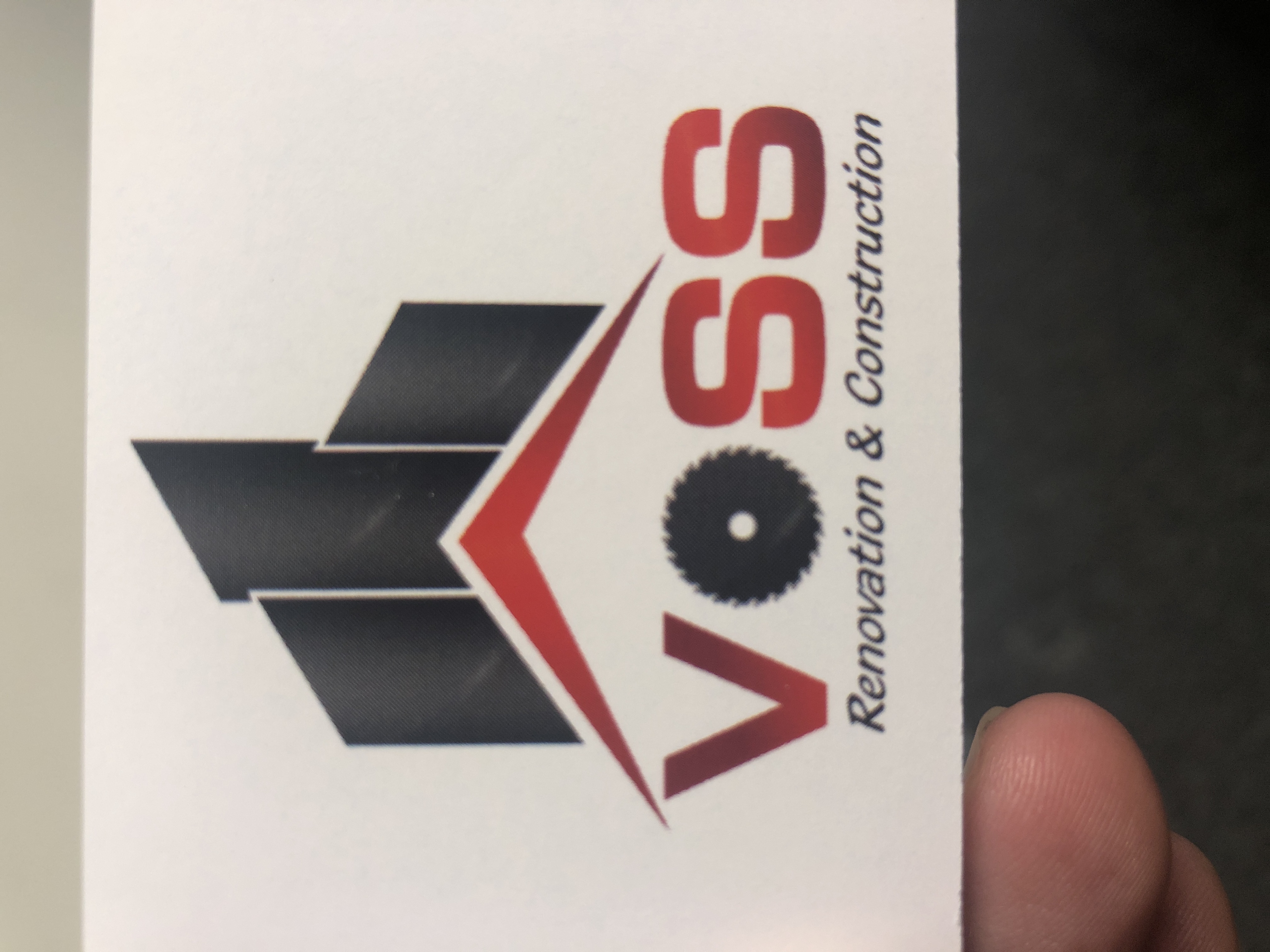 Voss Renovation &Construction LLC  logo