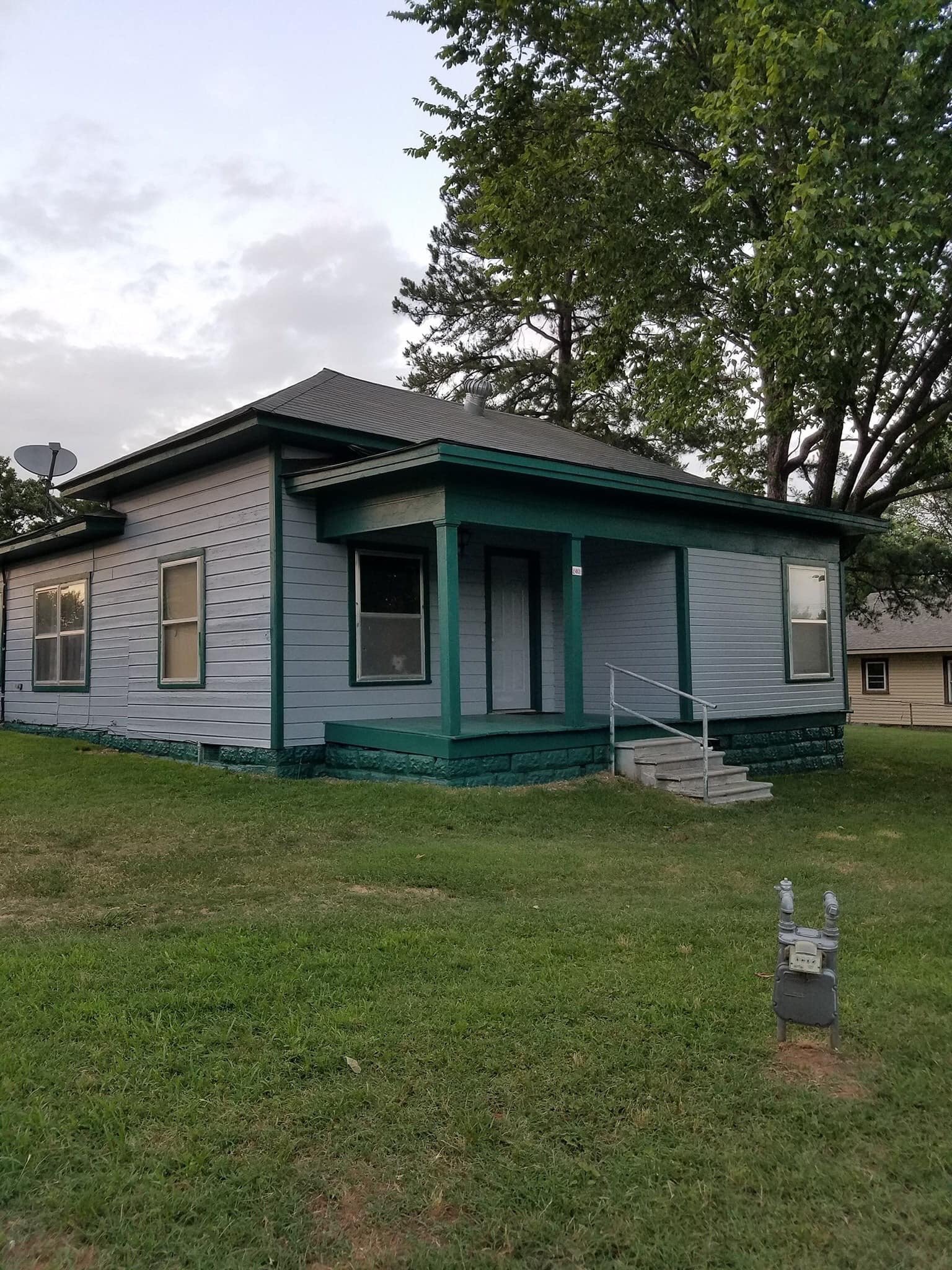 Avatar for Uptons Handyman Service